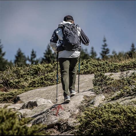 Doğa Yürüyüşleri ve Outdoor Aktiviteleri: Doğayla Bağlantıyı Güçlendiren Aktiviteler